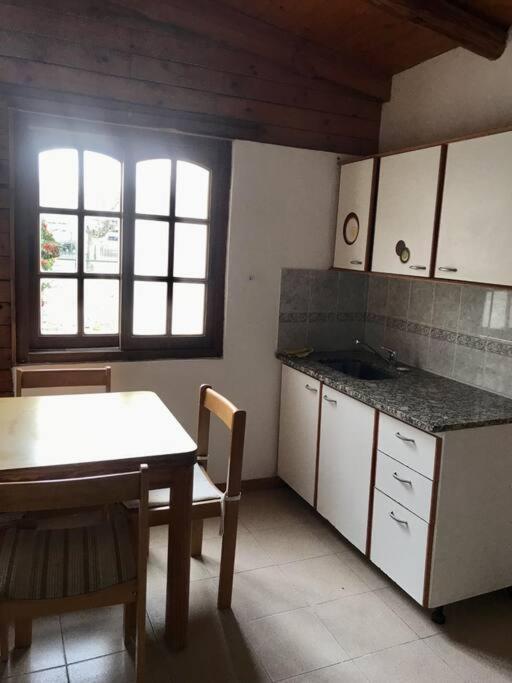 Pequena Casa De Troncos, Detras De Casa Principal No Trabajo Con Tarjeta De Credito ปูแอร์โตมาดริน ภายนอก รูปภาพ