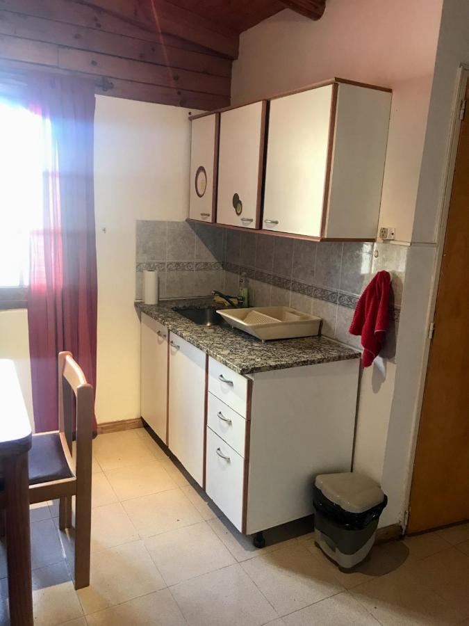 Pequena Casa De Troncos, Detras De Casa Principal No Trabajo Con Tarjeta De Credito ปูแอร์โตมาดริน ภายนอก รูปภาพ